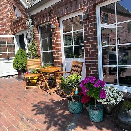 Burghaus 1 Apartment Greetsiel Exterior photo